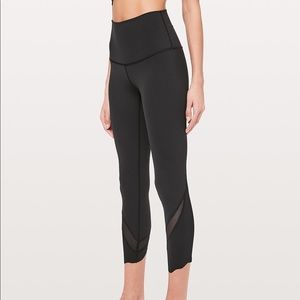Lululemon wonder under crop II roll down leggings